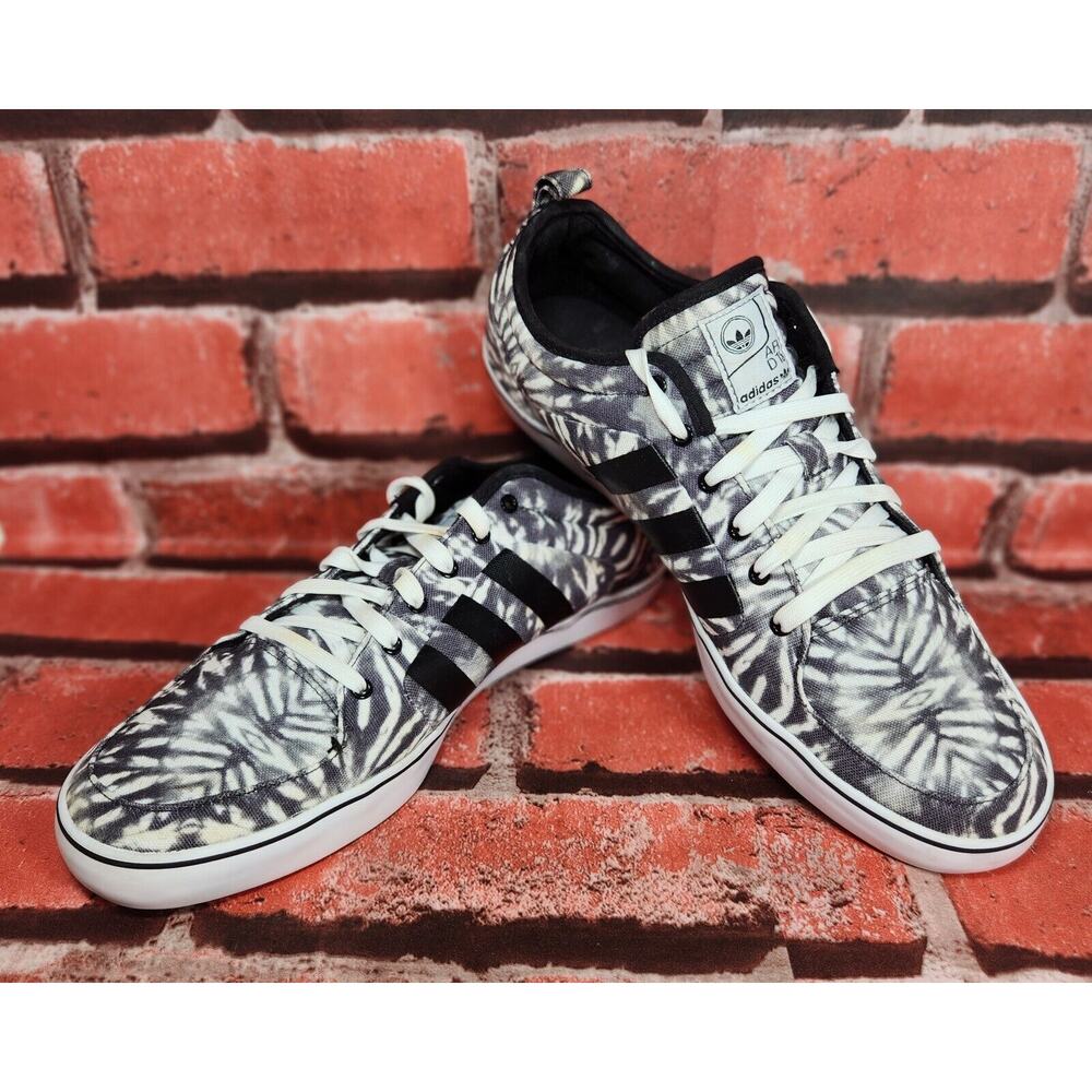 Adidas ARD1 LO MENS SIZE 11.5. S84501 Great condition